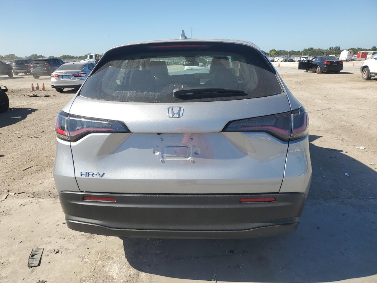 2025 HONDA HR-V LX - Image 6