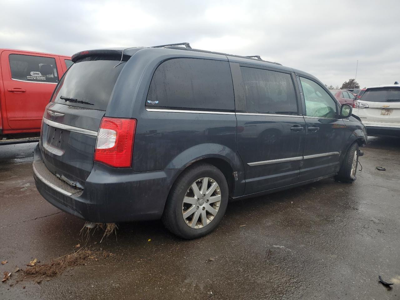 2014 CHRYSLER TOWN & COU - Фото 3