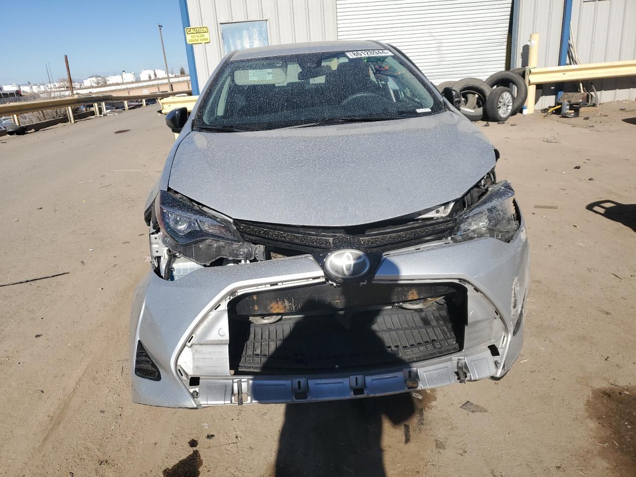 2018 TOYOTA COROLLA L - Image 5