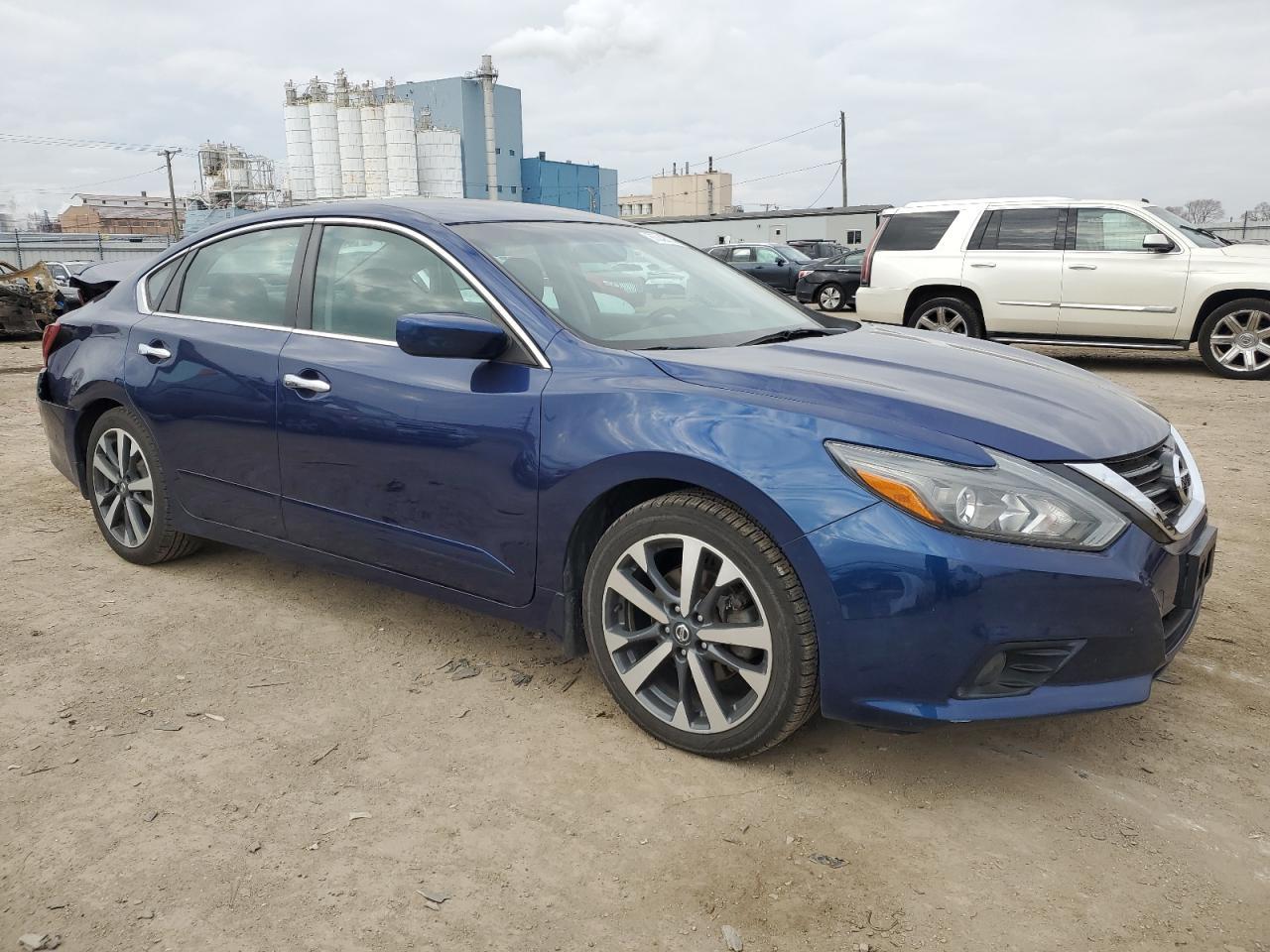 2017 NISSAN ALTIMA 2.5 - Фото 4