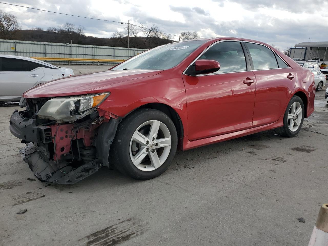 2013 TOYOTA CAMRY L
