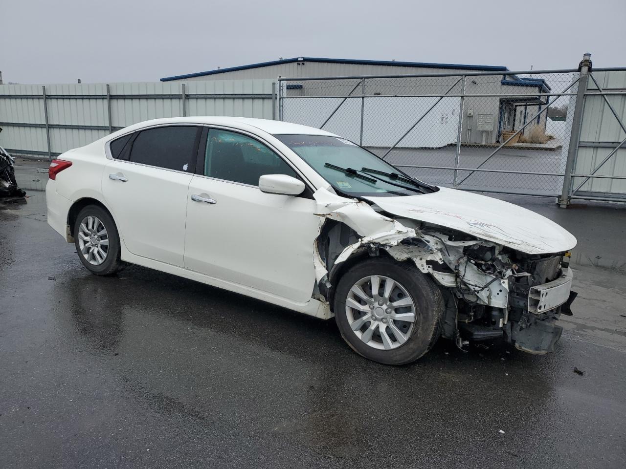 2018 NISSAN ALTIMA 2.5 - Фото 4