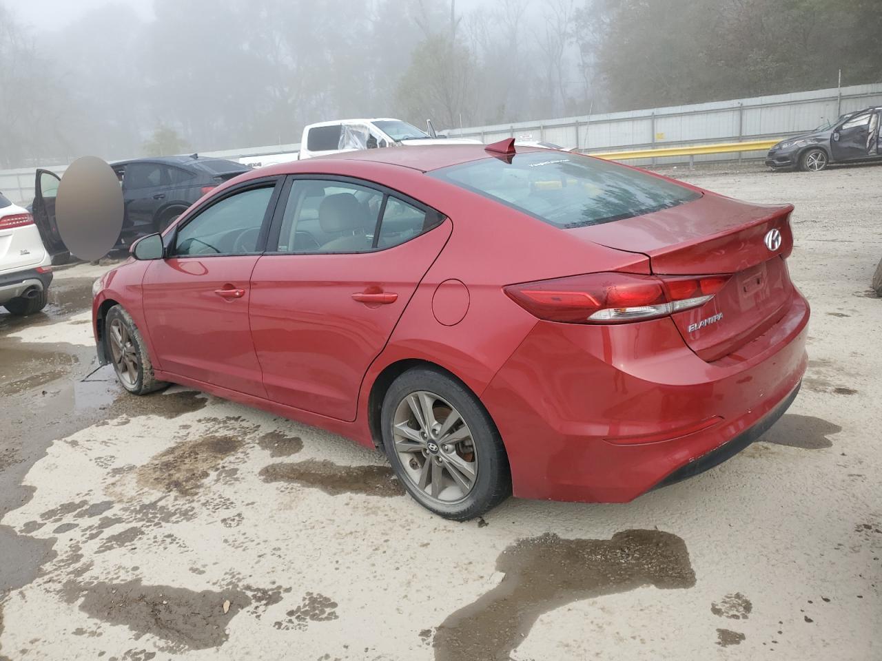 2018 HYUNDAI ELANTRA SE - Фото 2