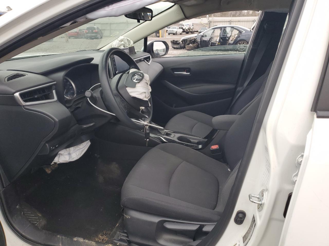 2021 TOYOTA COROLLA LE - Image 7