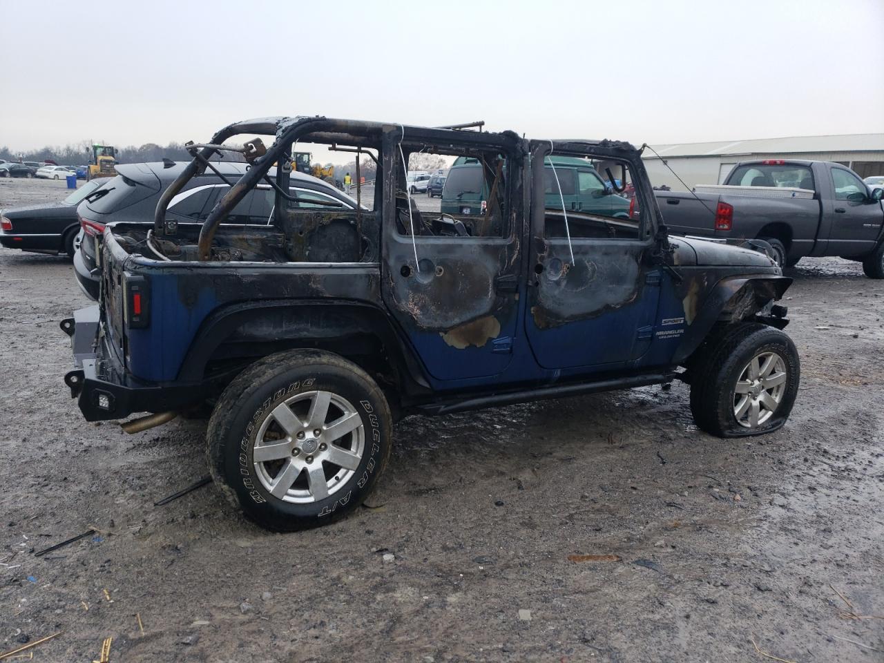 2010 JEEP WRANGLER U - Фото 3
