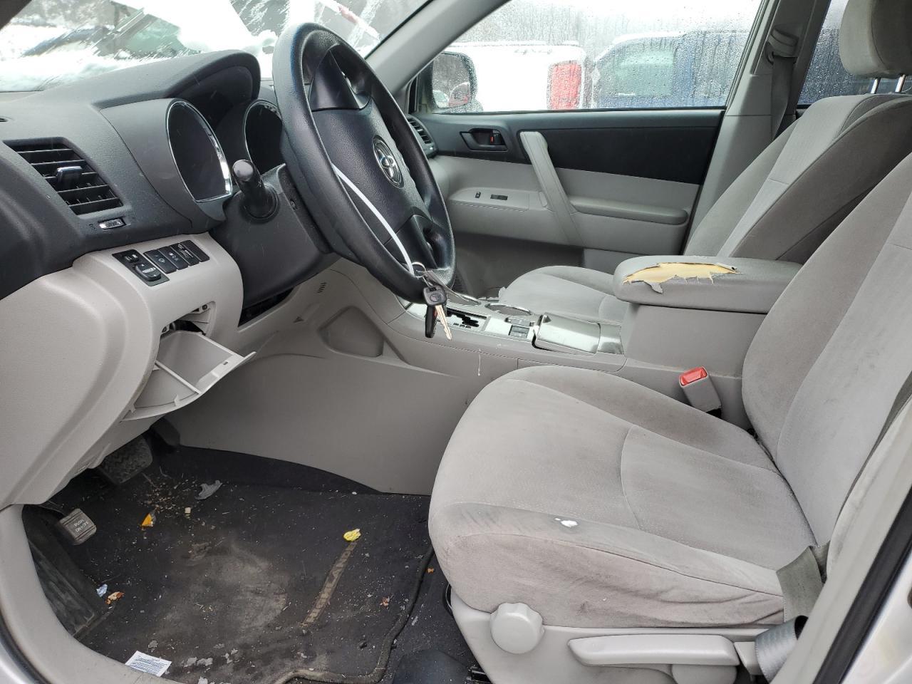 2012 TOYOTA HIGHLANDER - Image 7