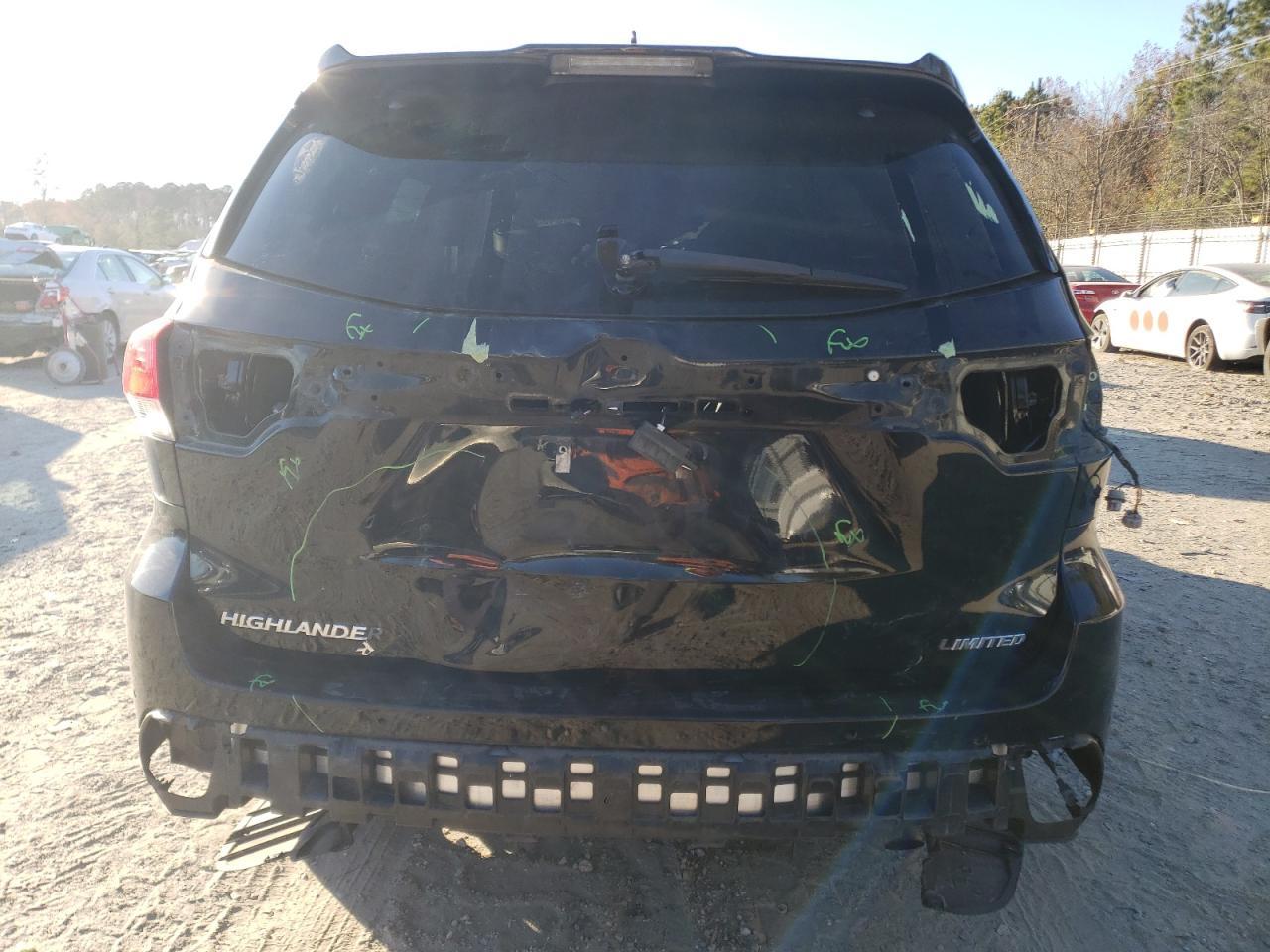 2019 TOYOTA HIGHLANDER - Image 6