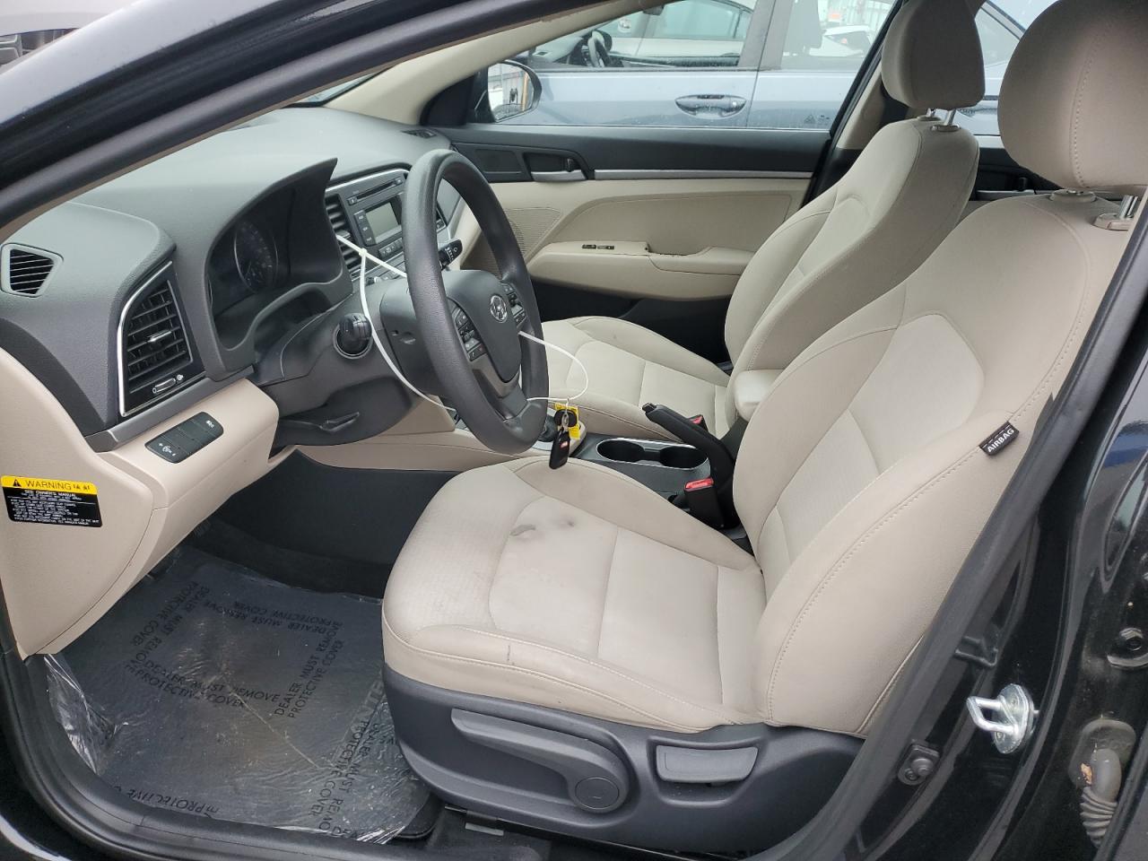 2018 HYUNDAI ELANTRA SE - Фото 7