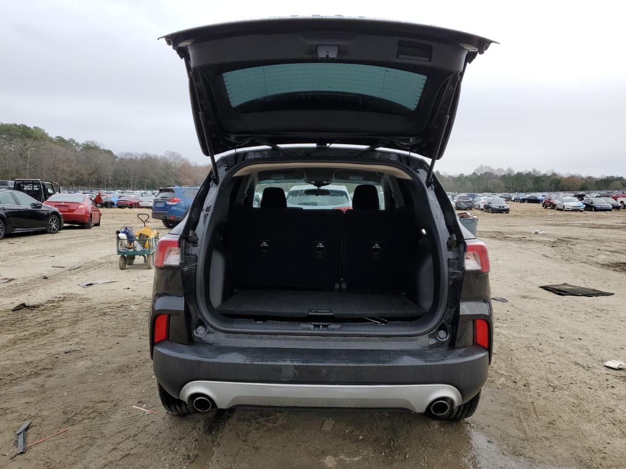 2020 FORD ESCAPE SE - Image 6