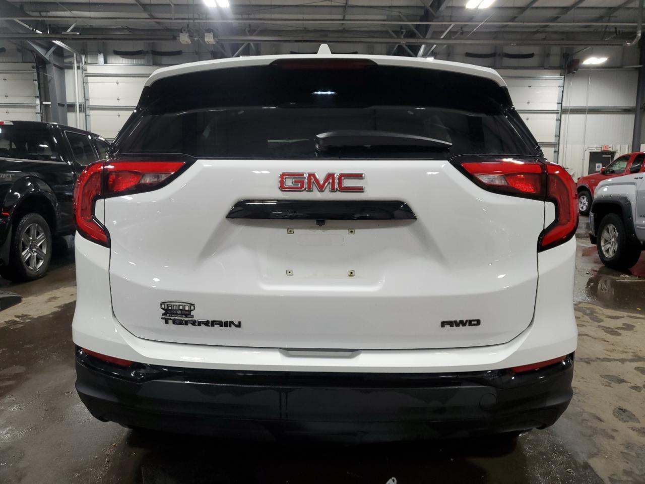 2021 GMC TERRAIN SL - Image 6