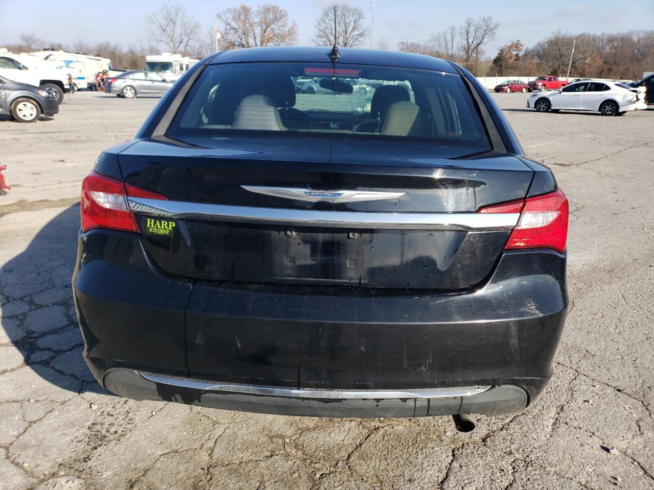 2012 CHRYSLER 200 LX - Image 6