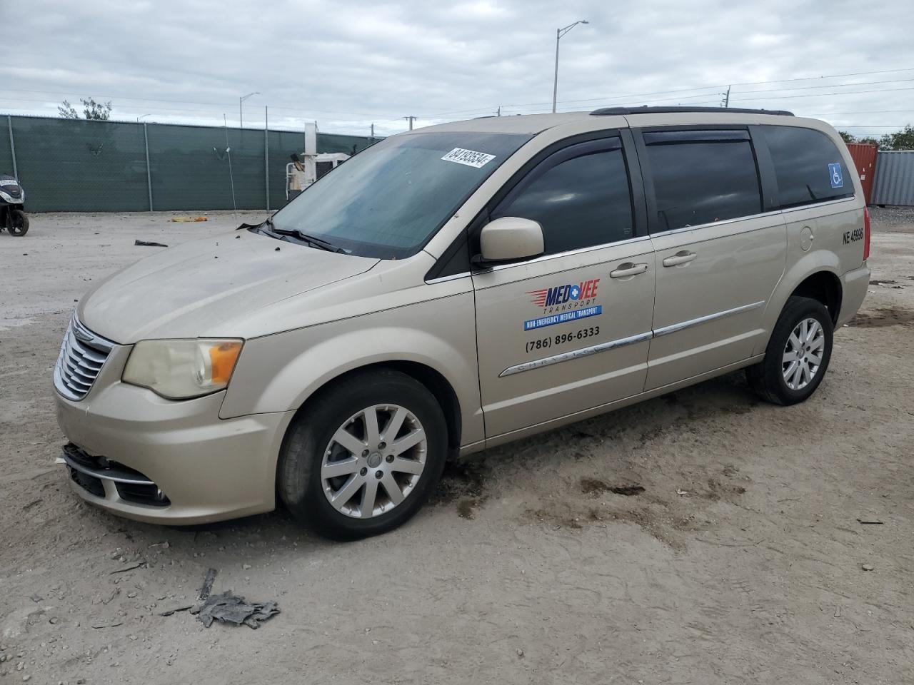 2014 CHRYSLER TOWN & COU