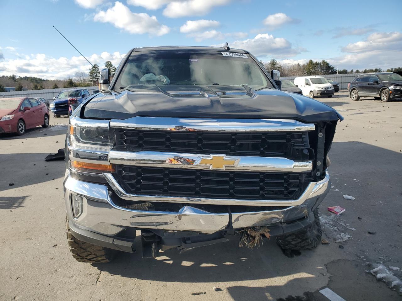 2017 CHEVROLET SILVERADO - Фото 5