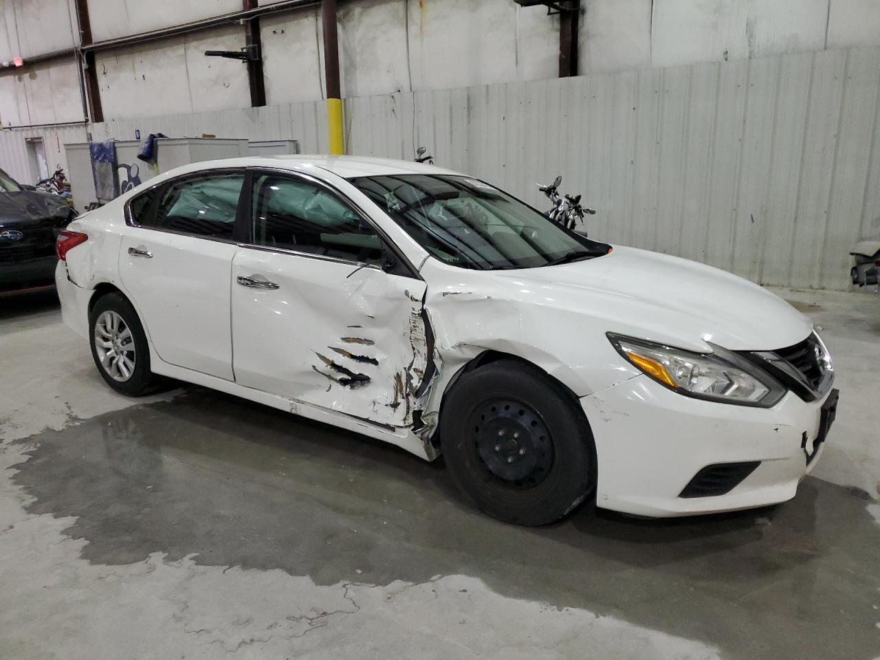 2016 NISSAN ALTIMA 2.5 - Image 4