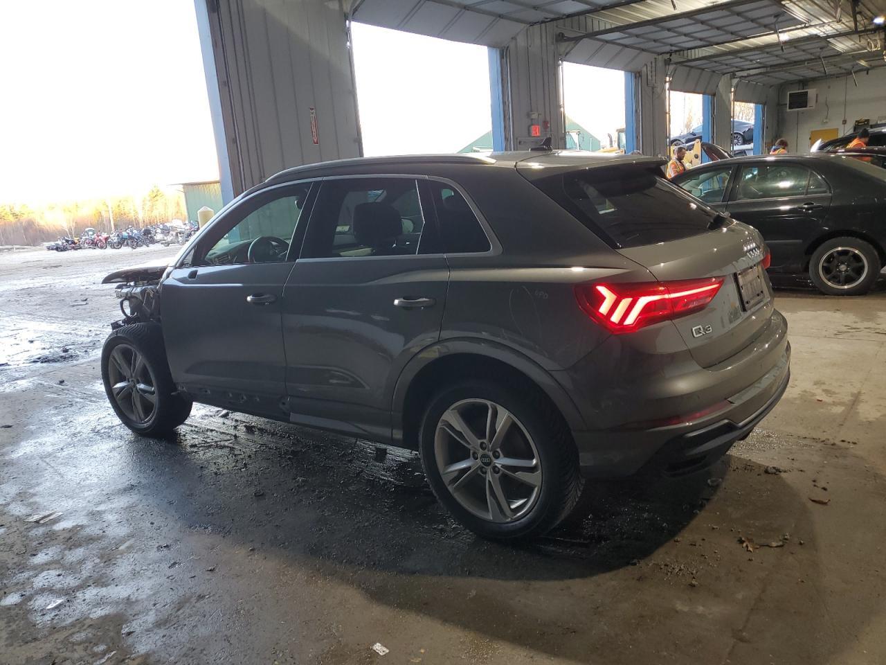 2021 AUDI Q3 PREMIUM - Фото 2