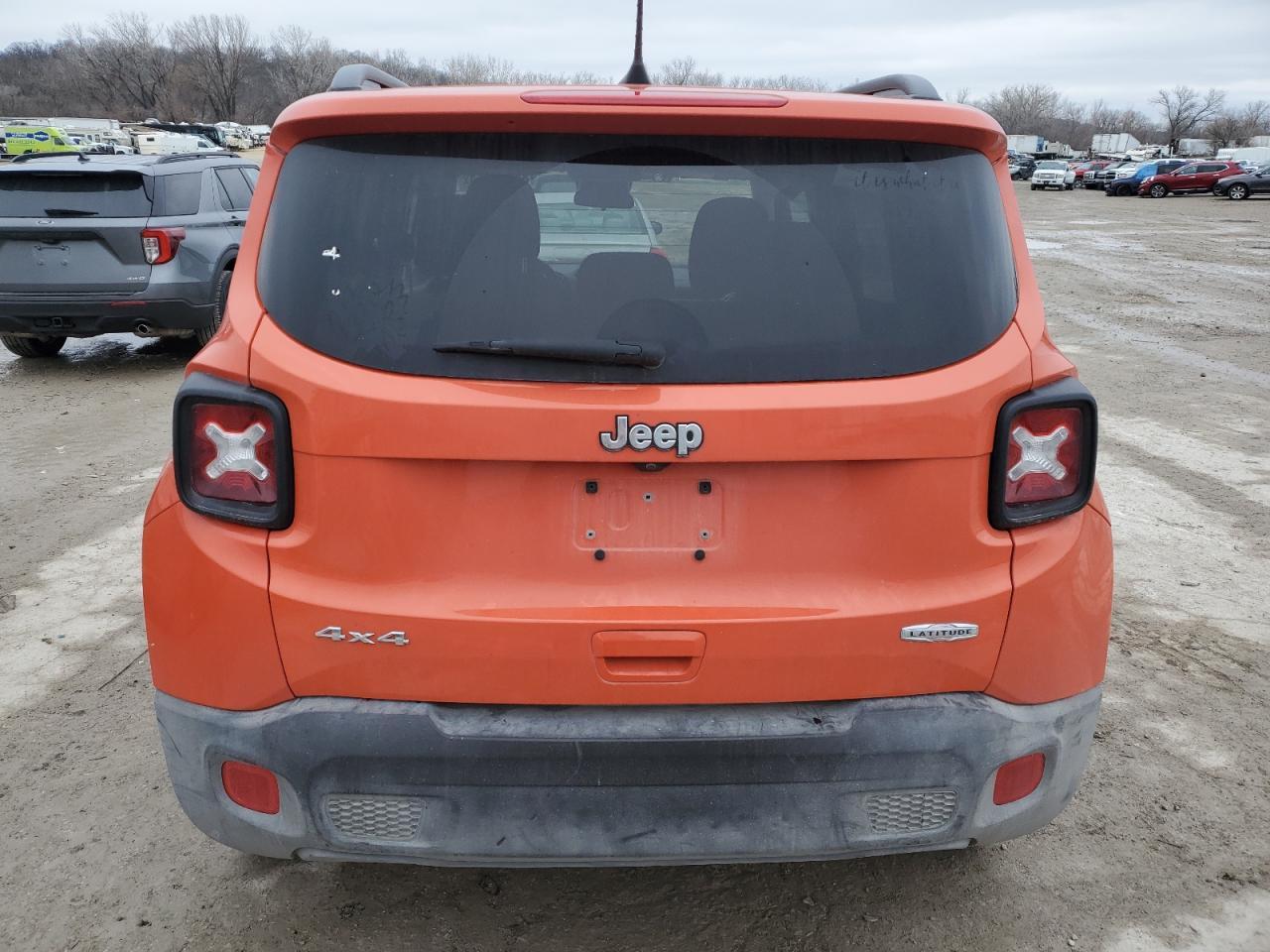 2018 JEEP RENEGADE L - Image 6