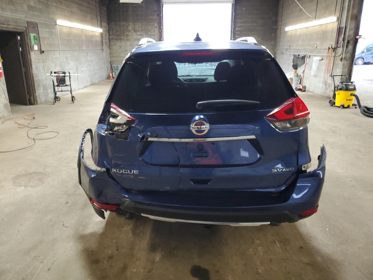 2017 NISSAN ROGUE S - Image 6