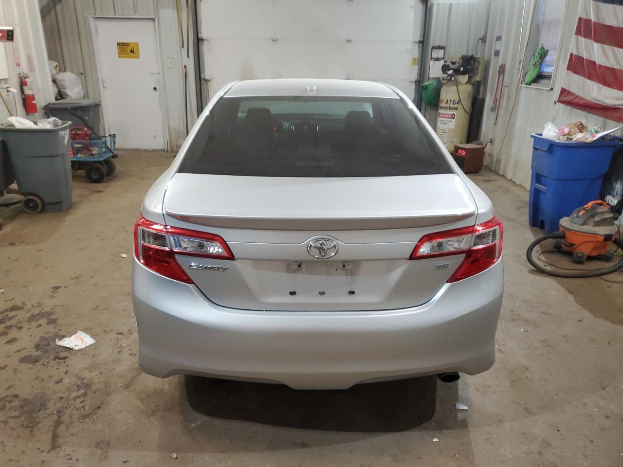 2013 TOYOTA CAMRY L - Image 6