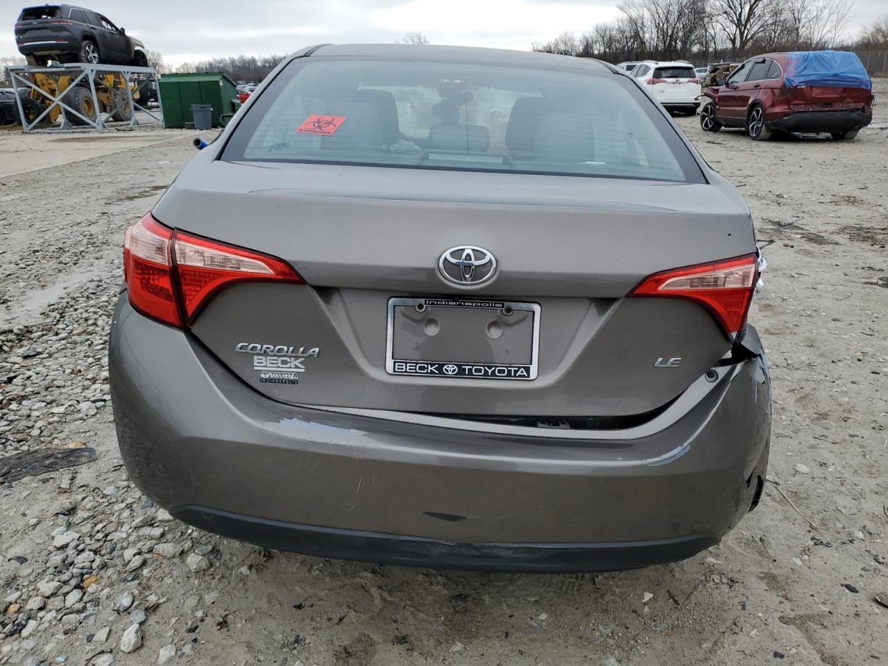 2018 TOYOTA COROLLA L - Image 6