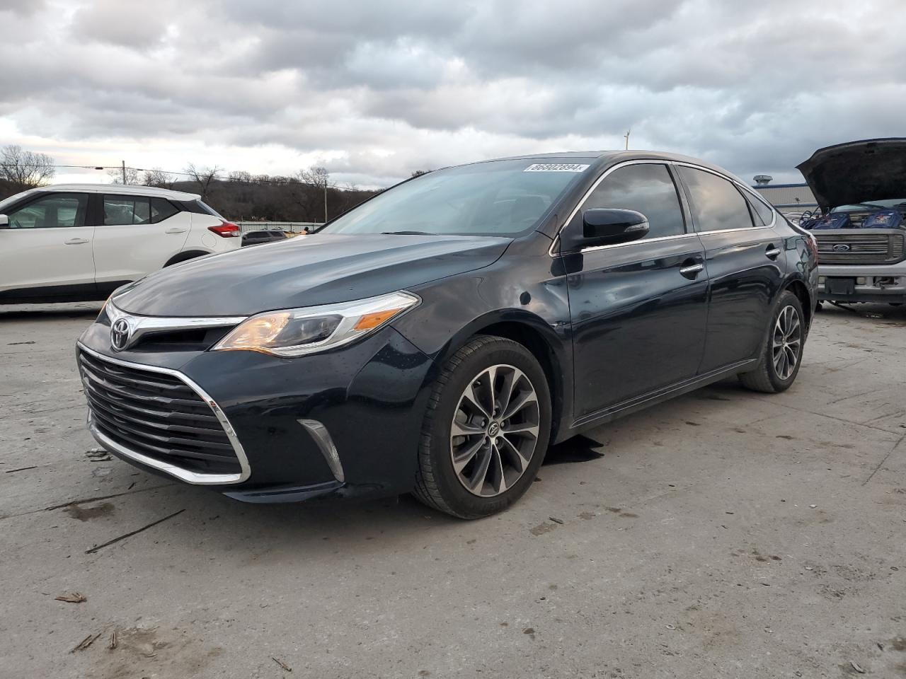2016 TOYOTA AVALON XLE
