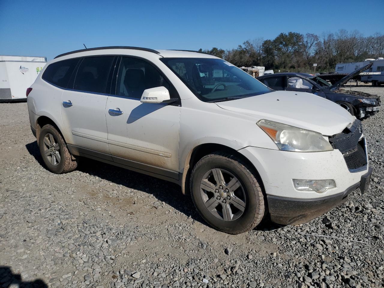 2011 CHEVROLET TRAVERSE L - Фото 4