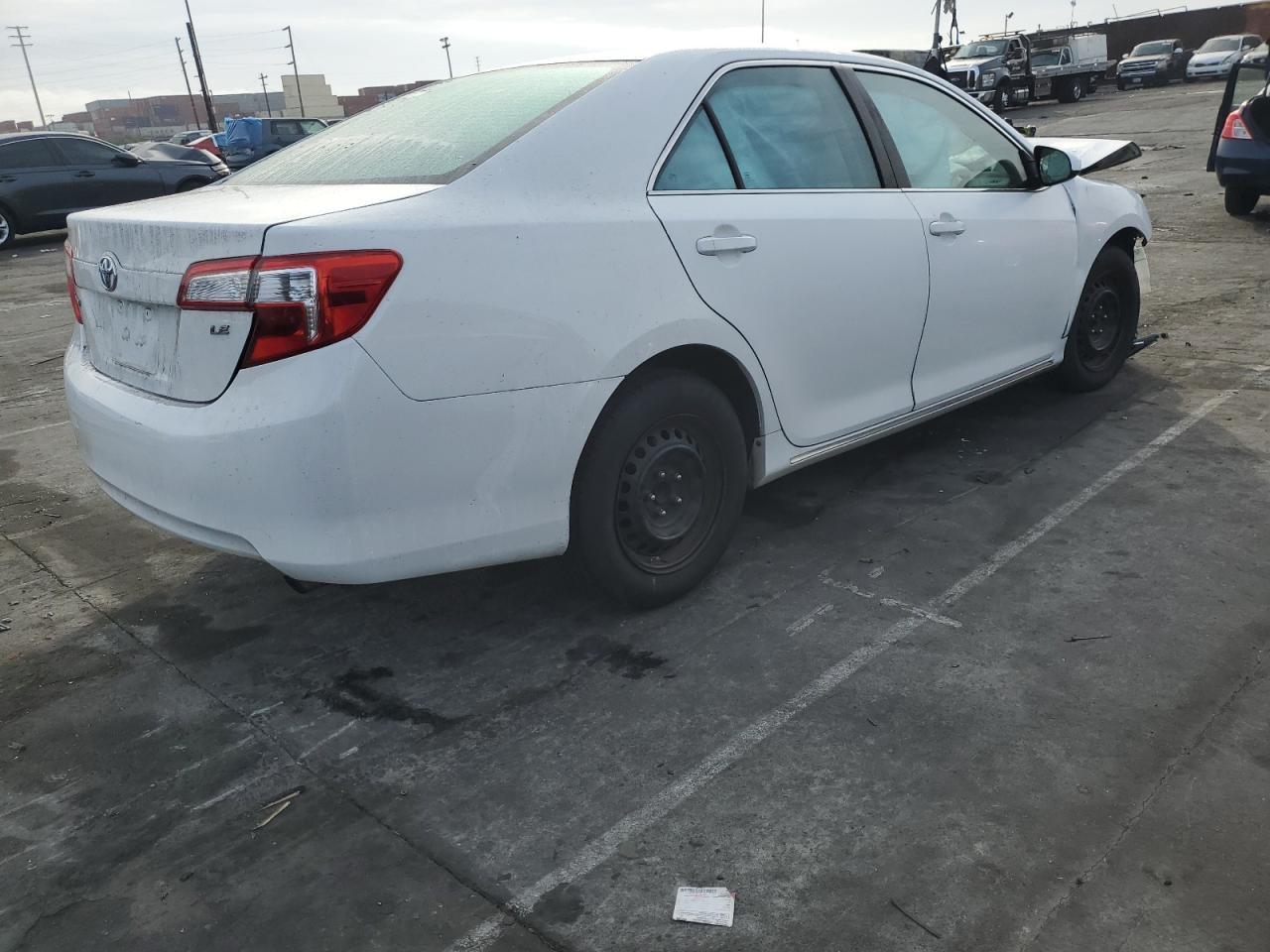 2014 TOYOTA CAMRY L - Image 3