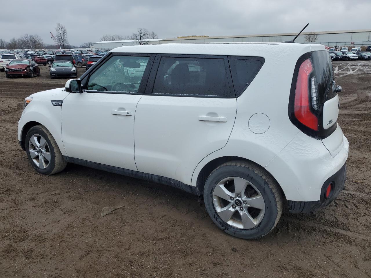 2017 KIA SOUL - Фото 2