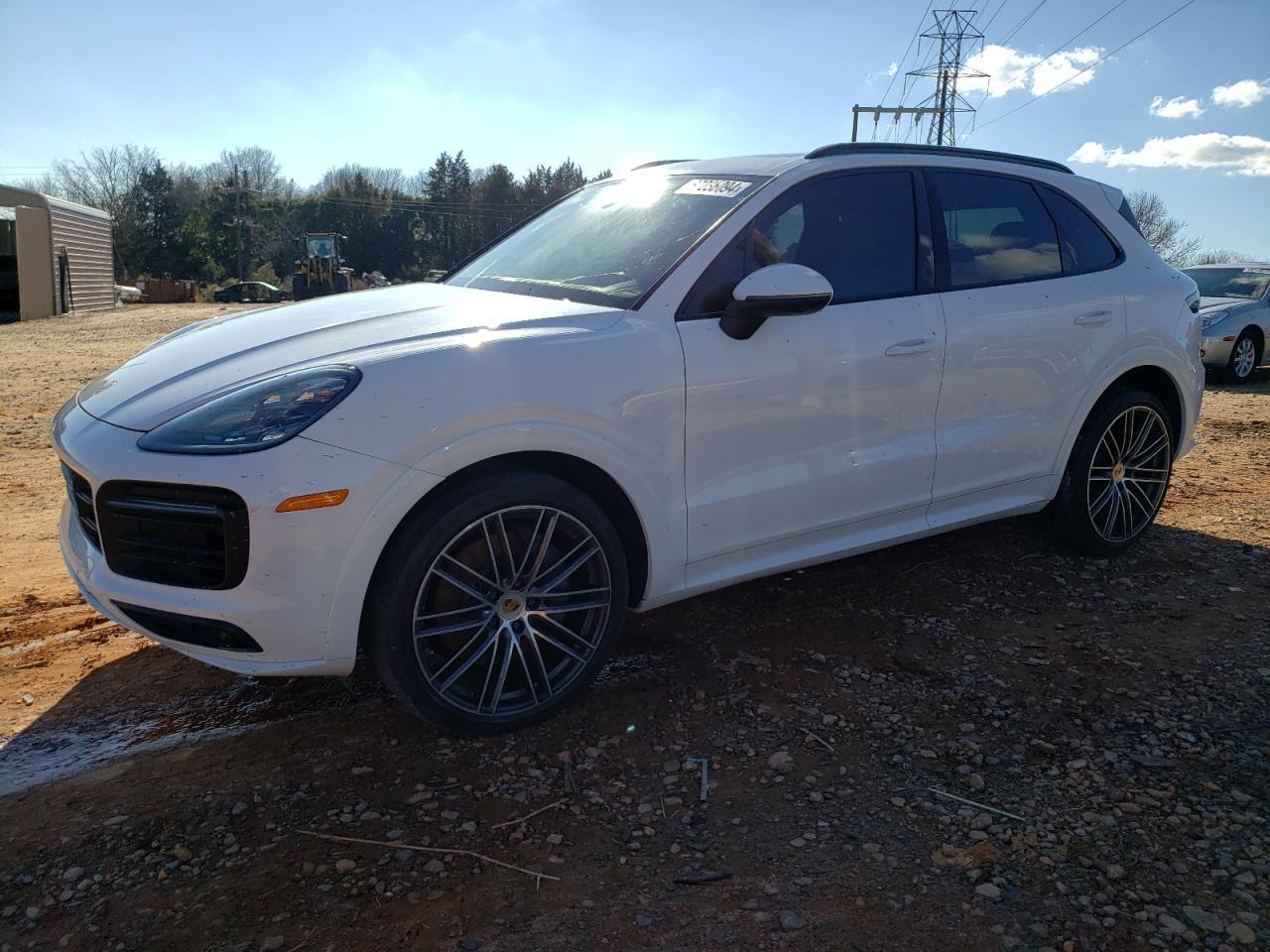 2019 PORSCHE CAYENNE S car image