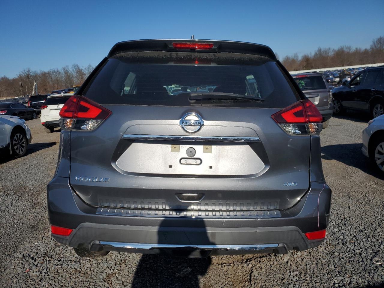 2017 NISSAN ROGUE S - Image 6