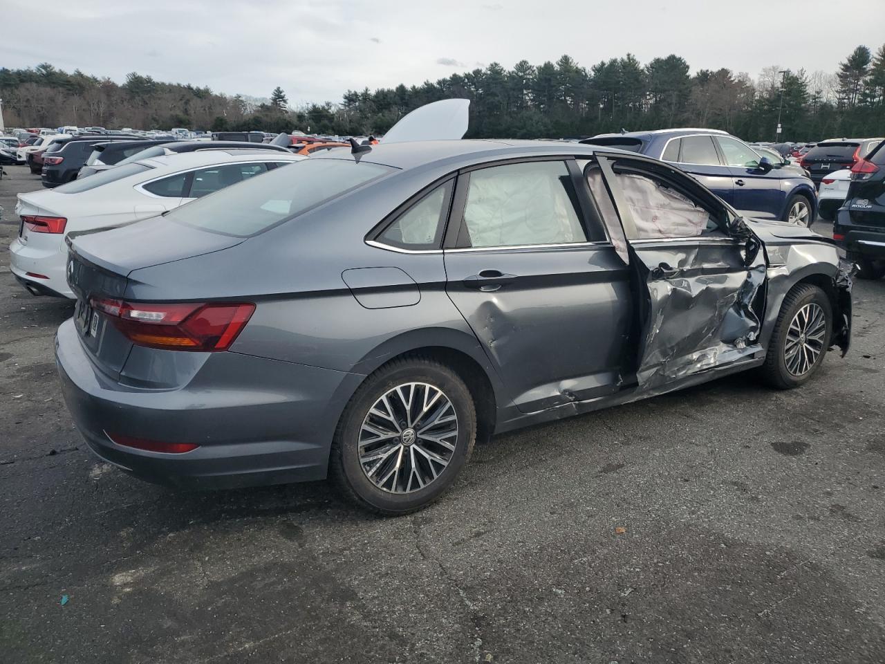 2019 VOLKSWAGEN JETTA SEL - Image 3
