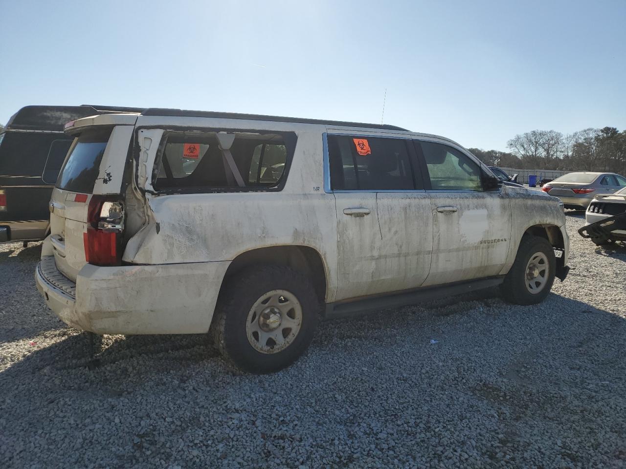 2015 CHEVROLET SUBURBAN C - Фото 3