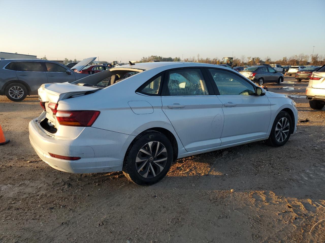 2019 VOLKSWAGEN JETTA S - Image 3