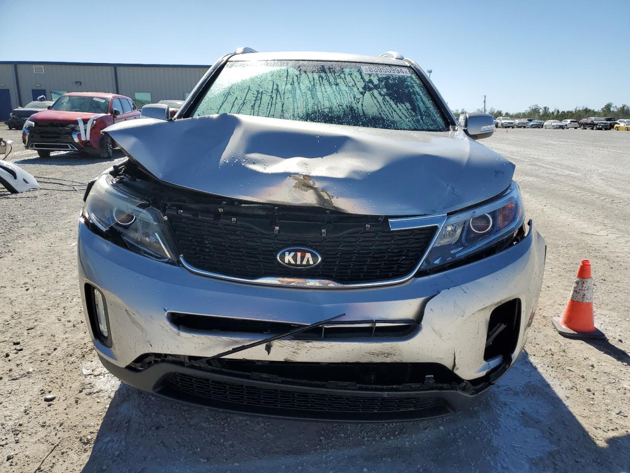 2015 KIA SORENTO LX - Image 5
