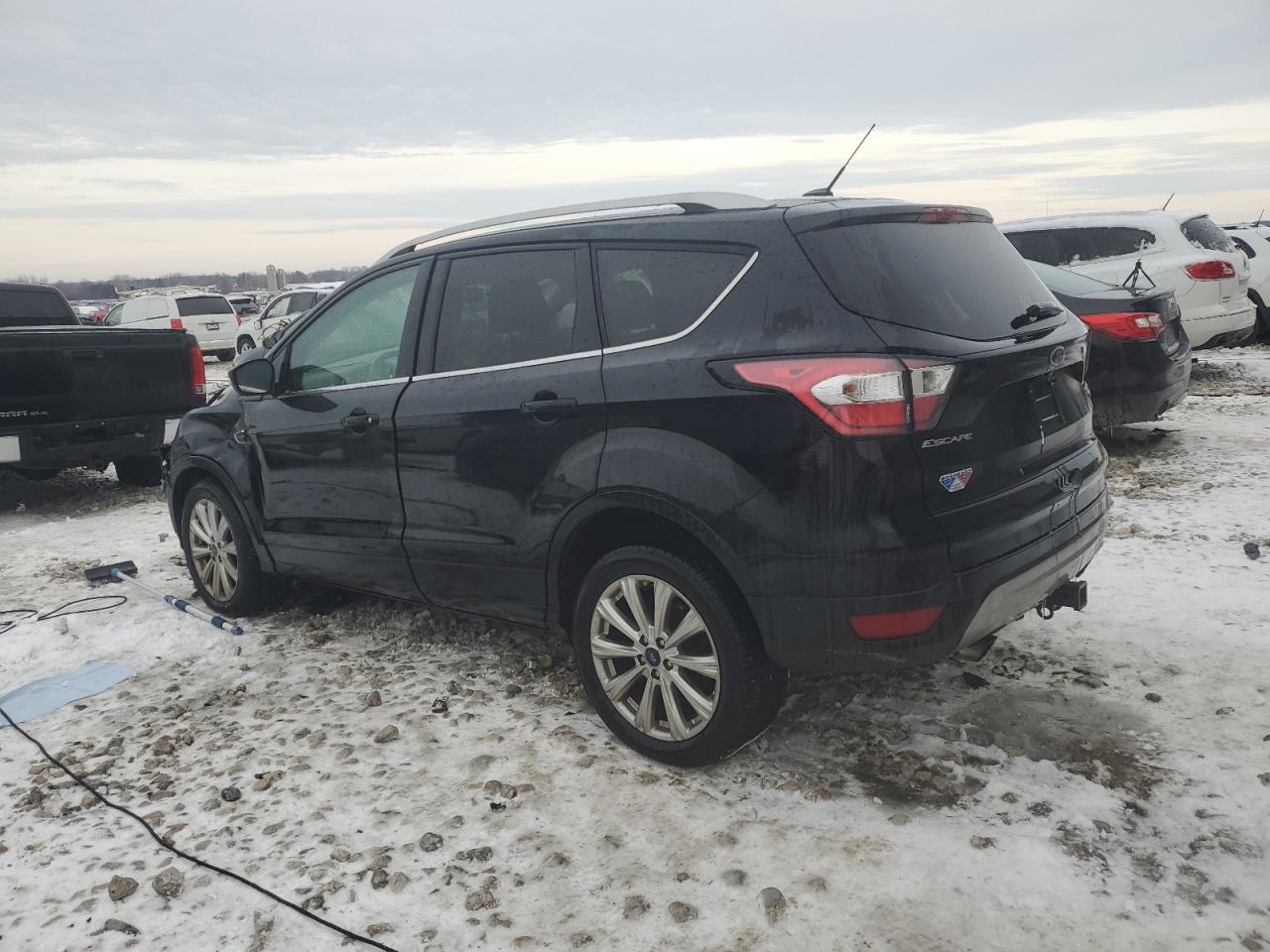 2017 FORD ESCAPE TIT - Image 2