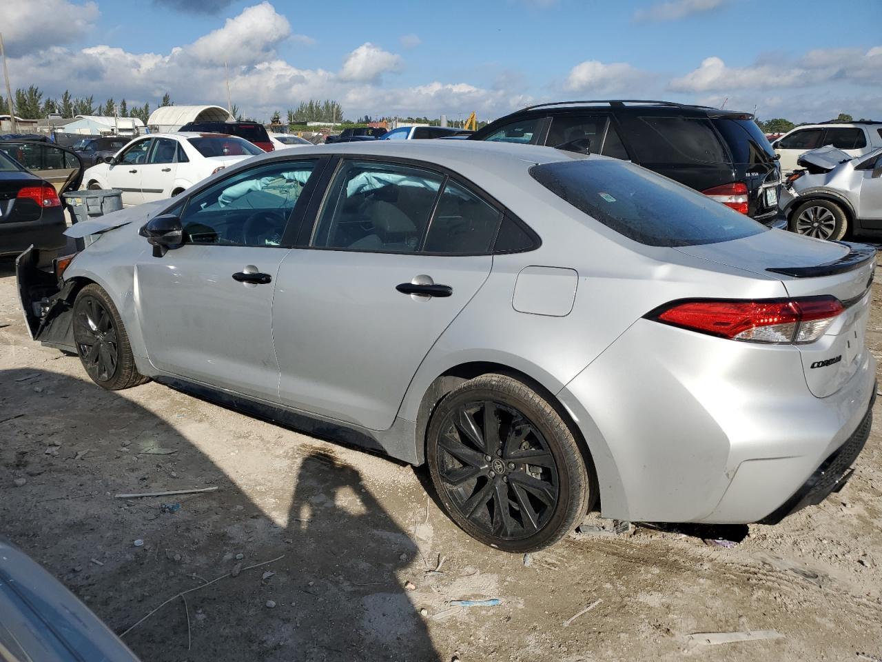2020 TOYOTA COROLLA SE - Image 2