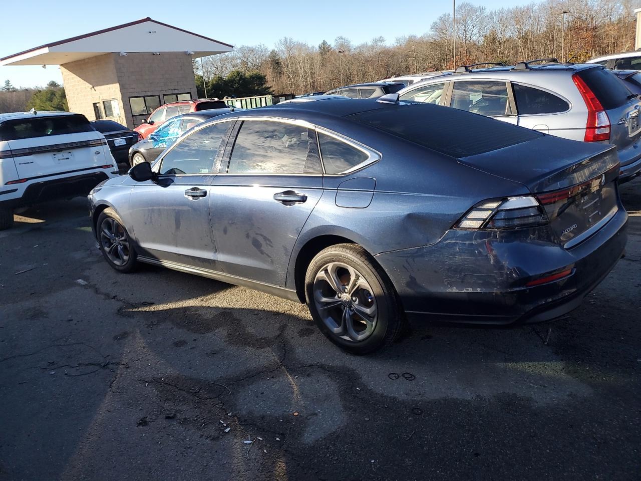 2024 HONDA ACCORD EX - Image 2