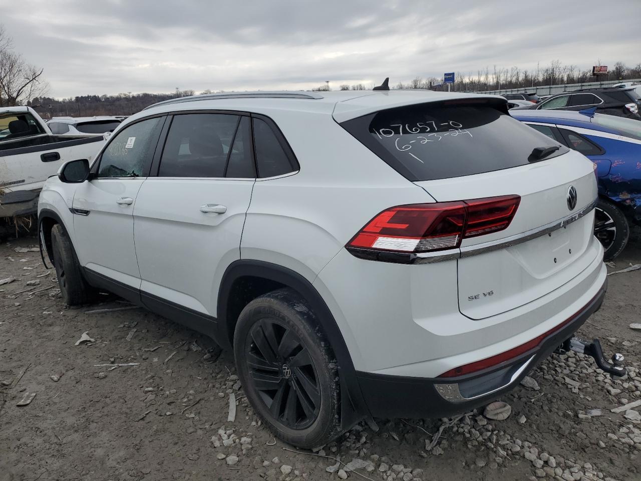2022 VOLKSWAGEN ATLAS CROS - Фото 2