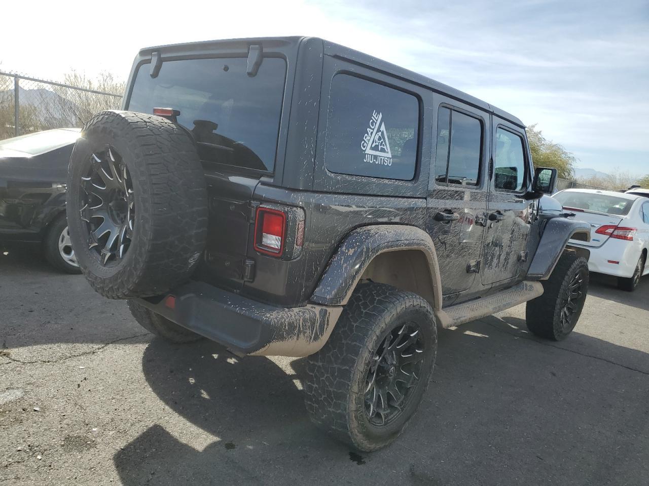 2019 JEEP WRANGLER U - Фото 3