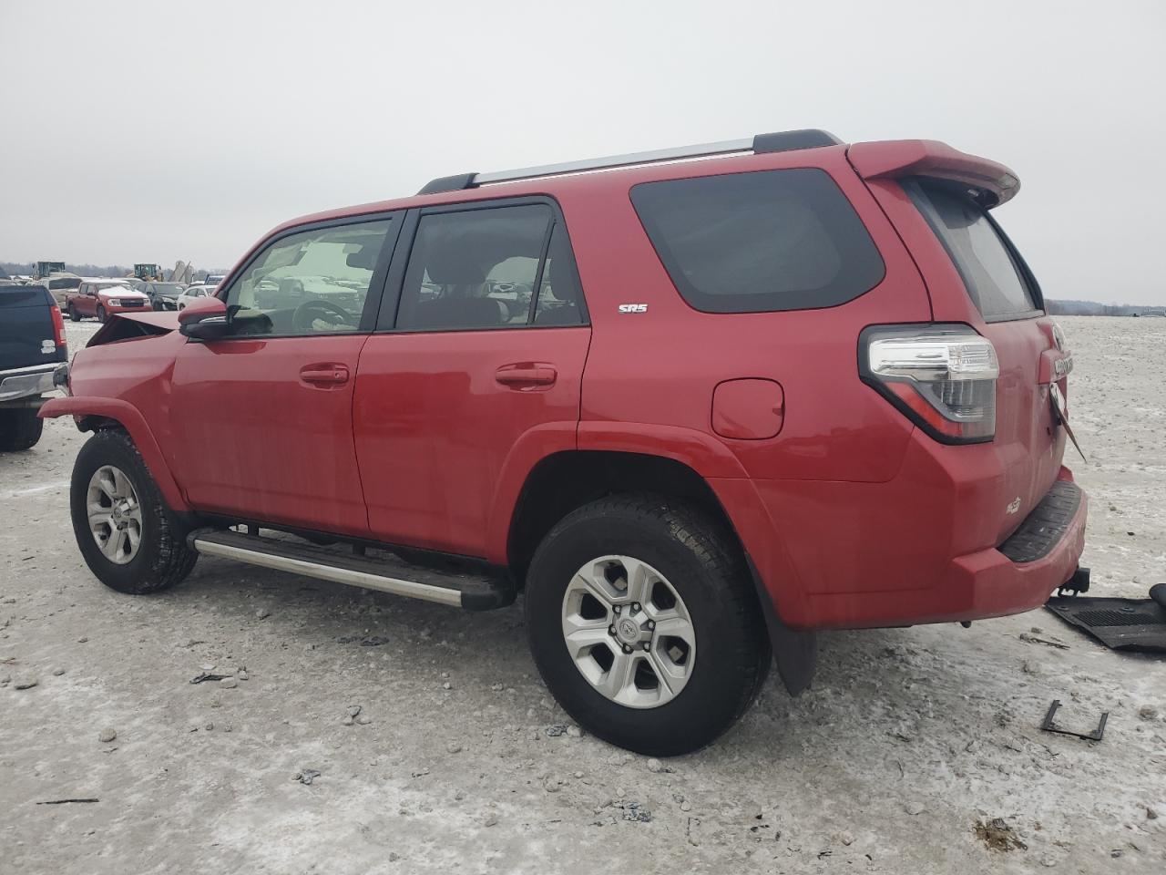 2022 TOYOTA 4RUNNER SR - Image 2