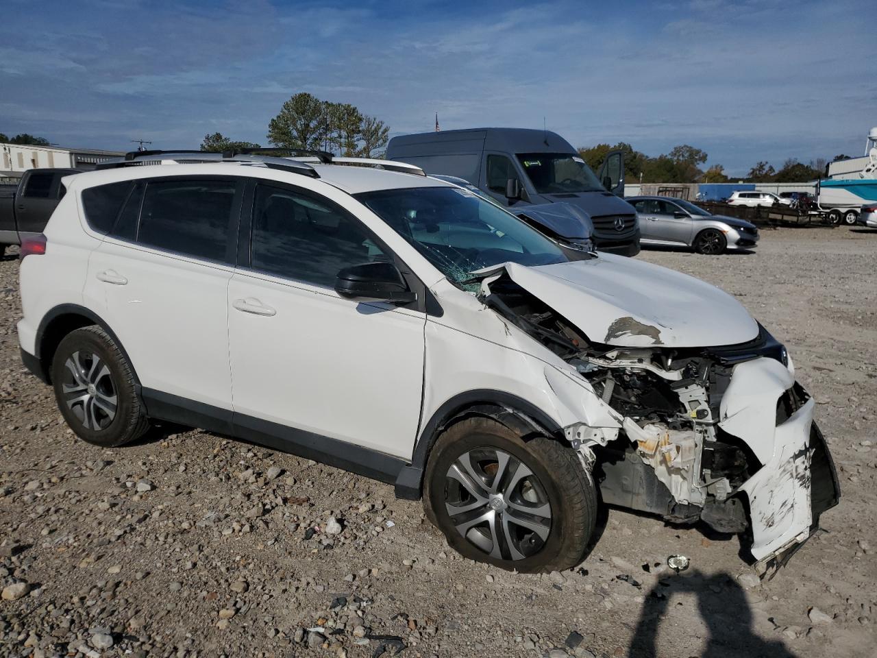 2016 TOYOTA RAV4 LE - Image 4
