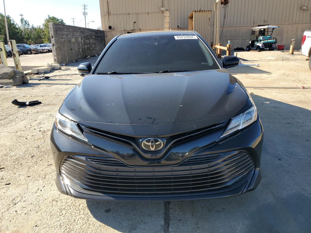 2020 TOYOTA CAMRY LE - Фото 5