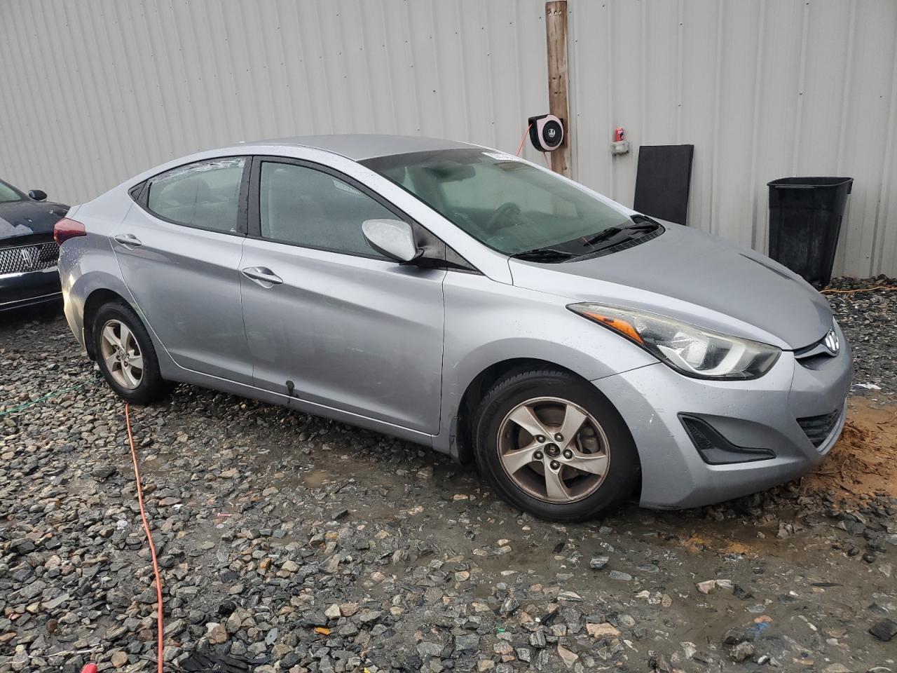2015 HYUNDAI ELANTRA SE - Фото 4