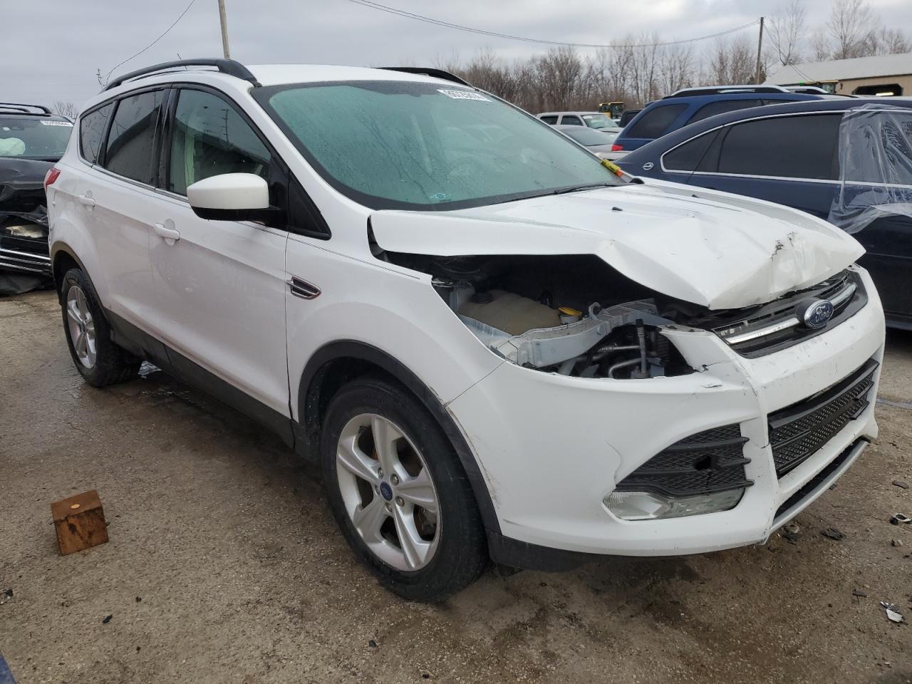 2015 FORD ESCAPE SE - Image 4