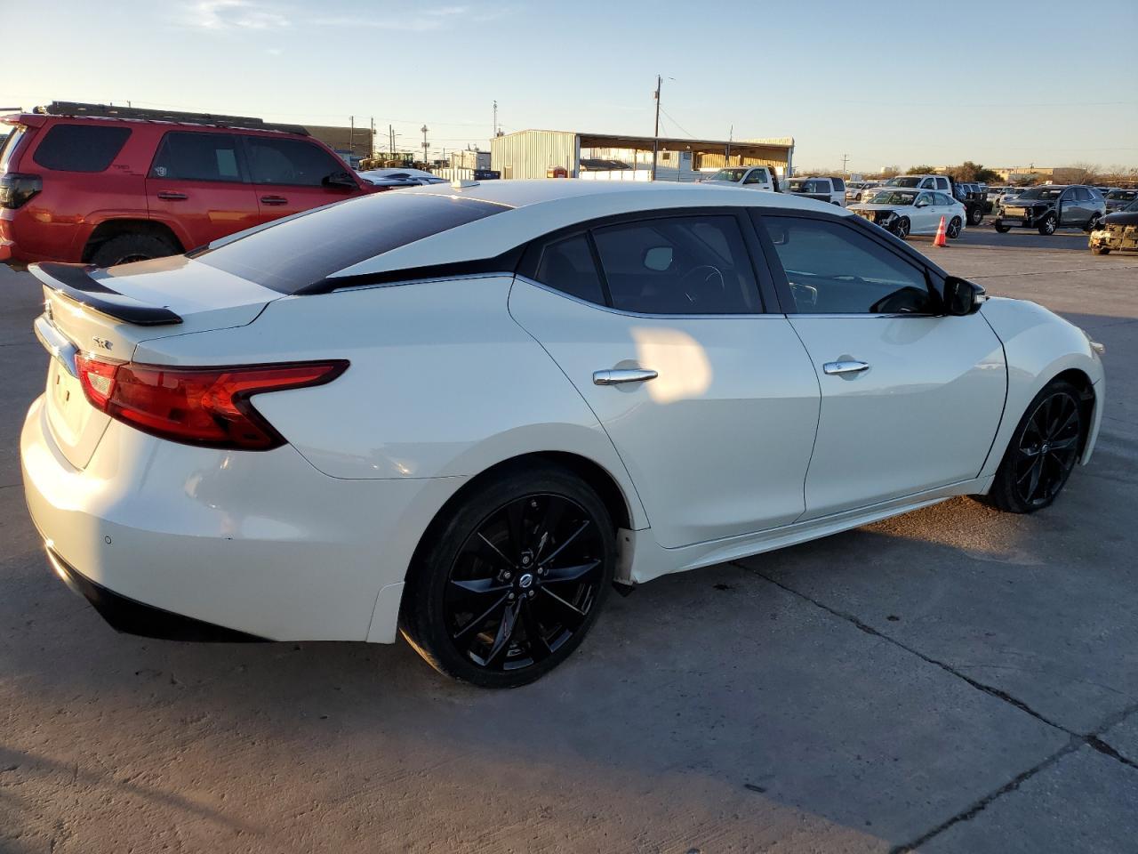 2017 NISSAN MAXIMA 3.5 - Фото 3