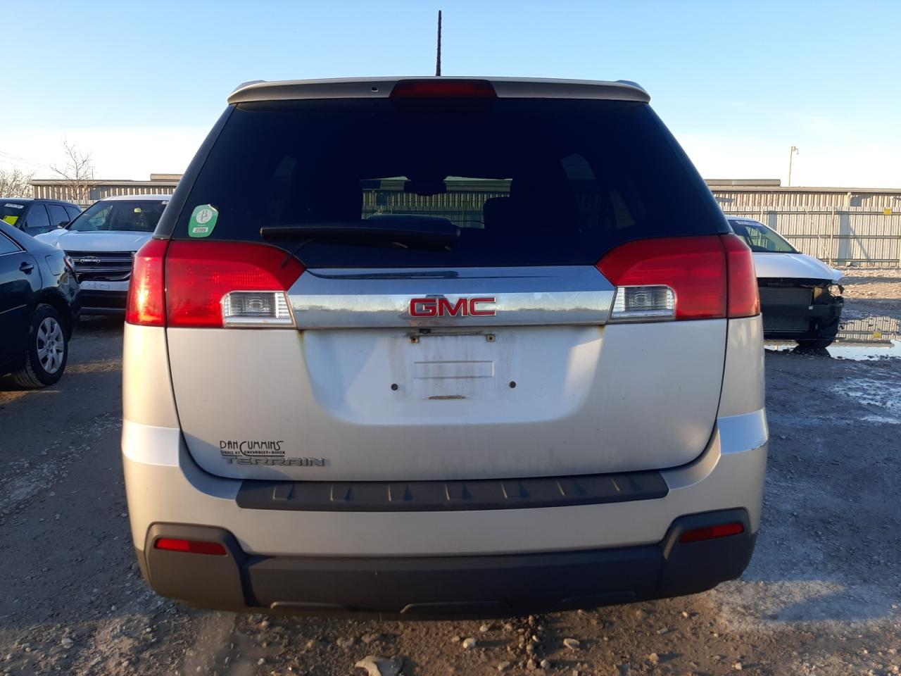 2013 GMC TERRAIN SL - Image 6
