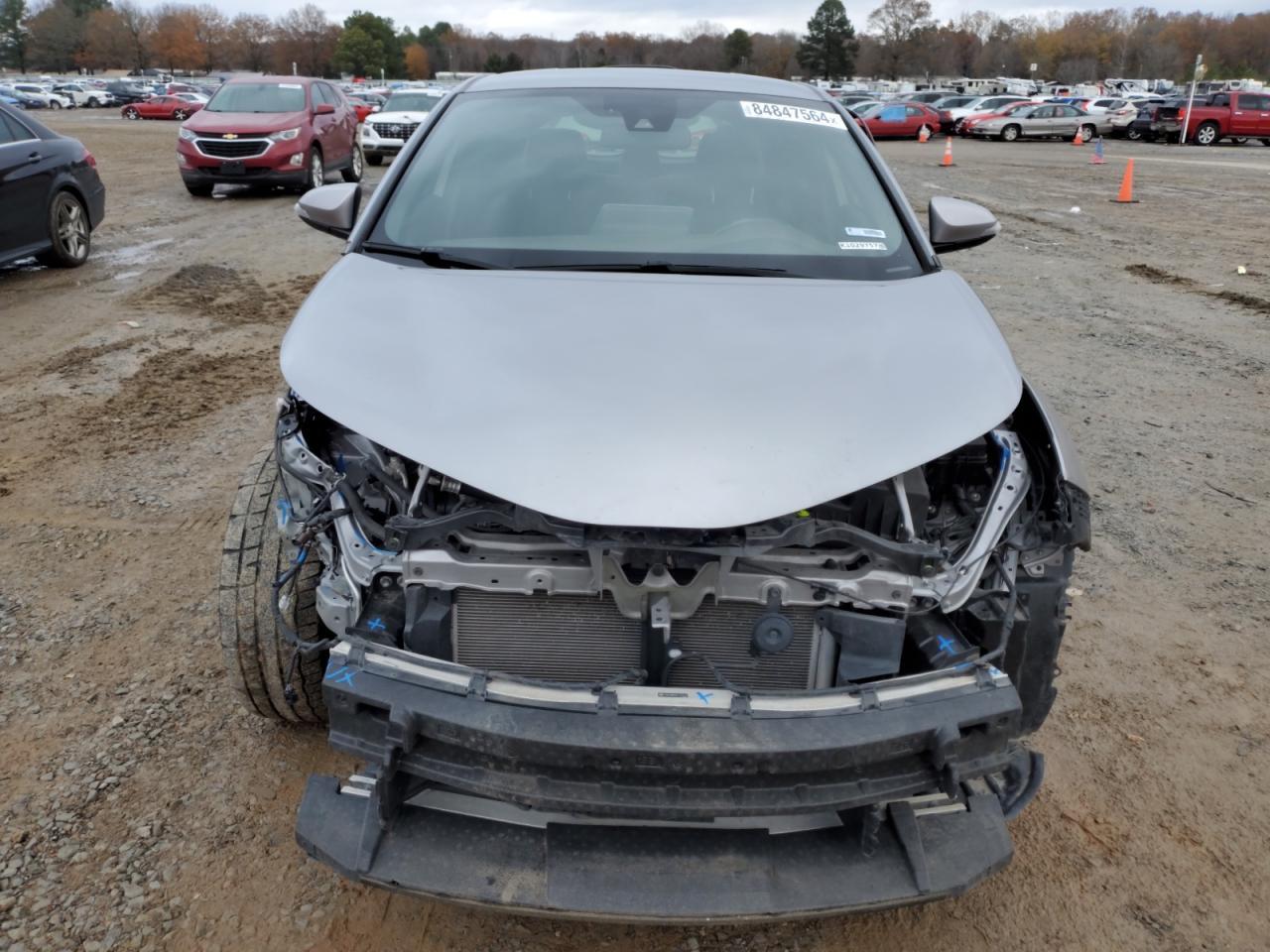 2019 TOYOTA C-HR XLE - Image 5
