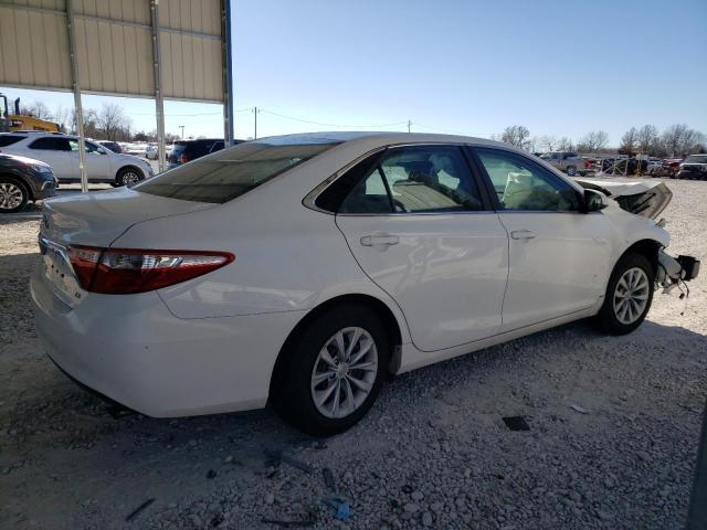 2017 TOYOTA CAMRY LE - Фото 3