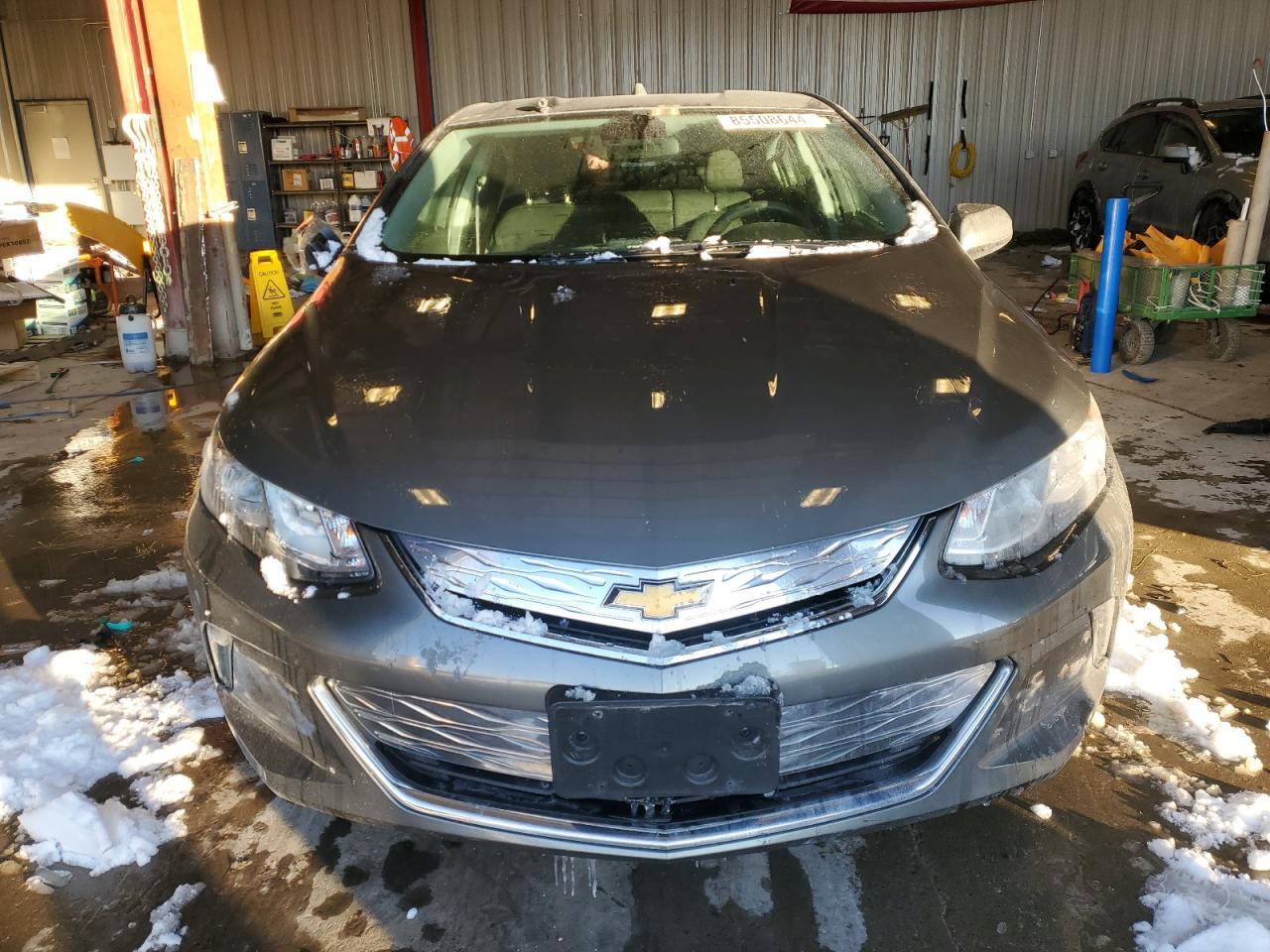 2017 CHEVROLET VOLT LT - Image 5