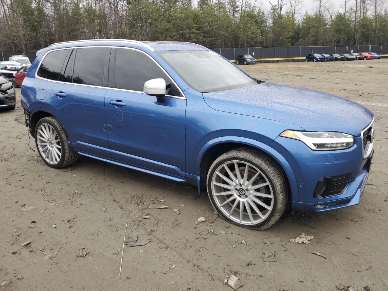 2016 VOLVO XC90 T6 - Фото 4