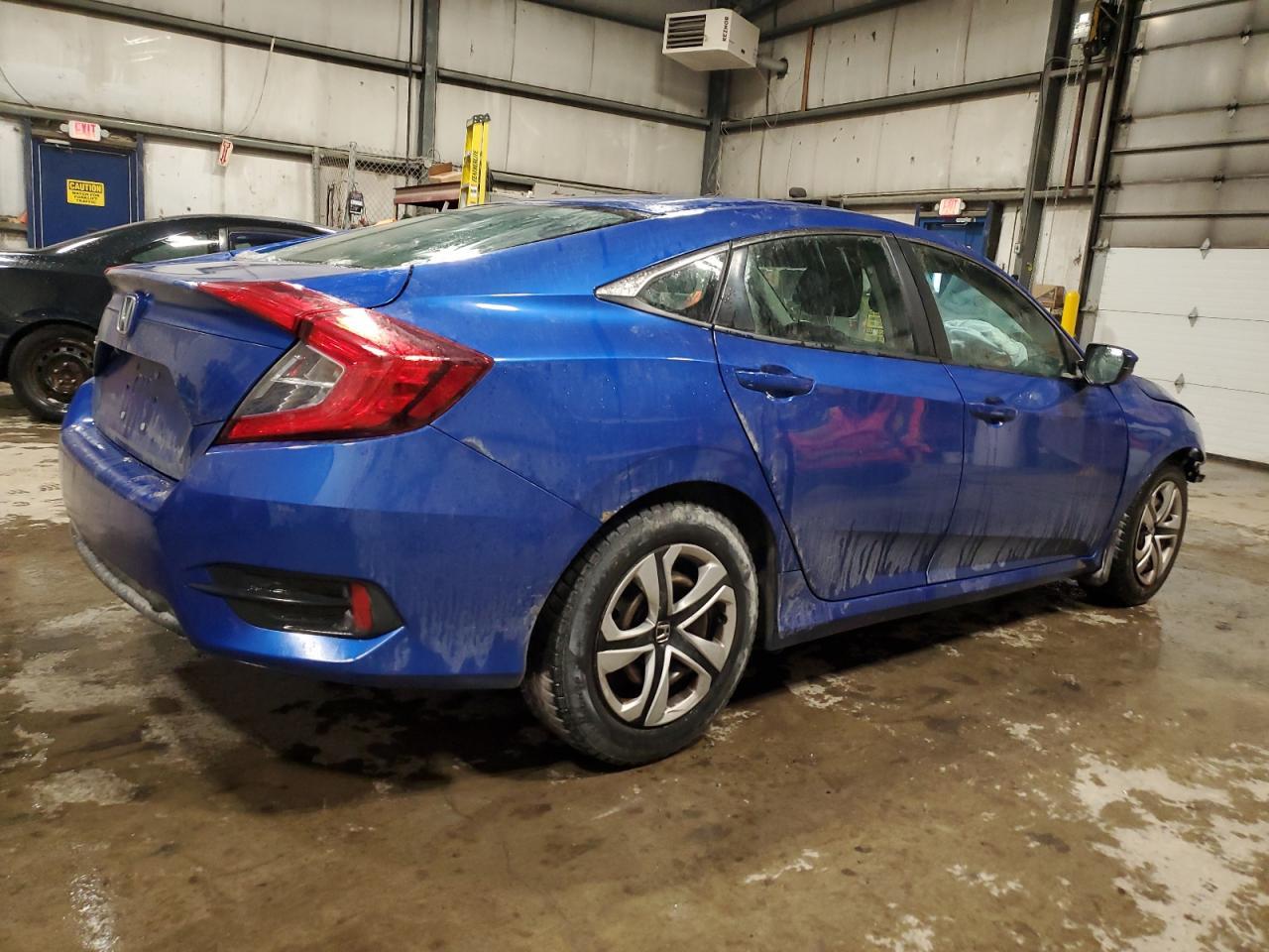 2017 HONDA CIVIC LX - Фото 3